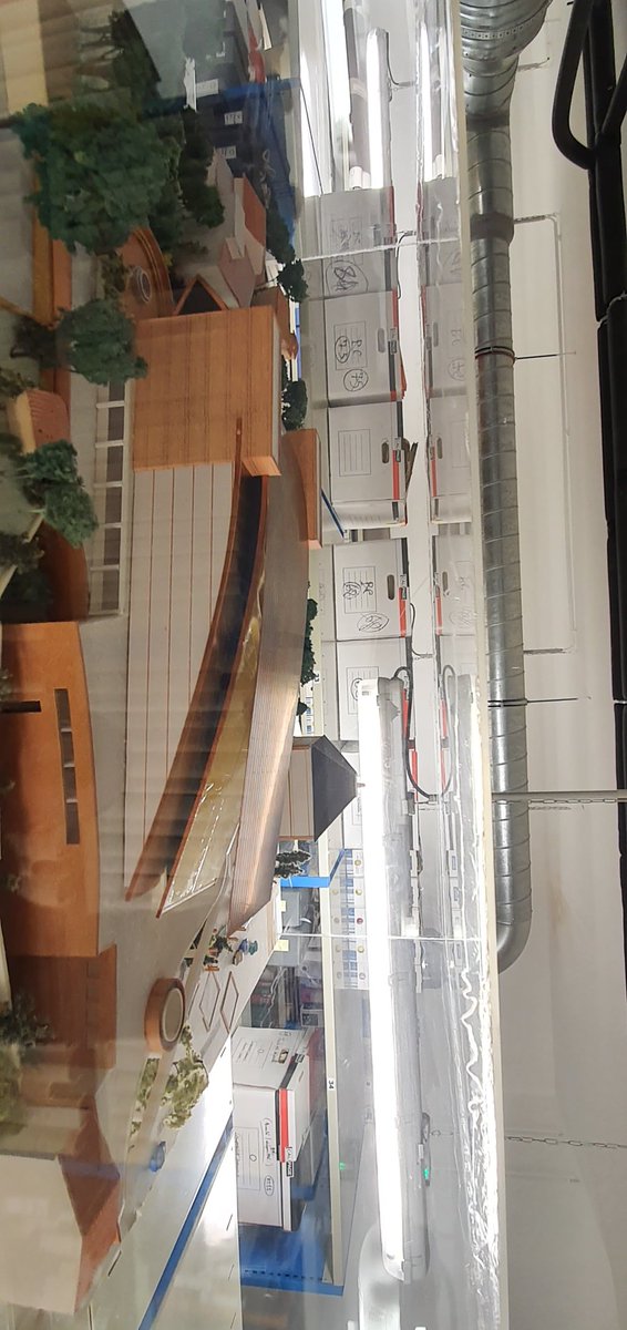 ville_albi's tweet image. [#ARCHIVES] Les archives municipales regorgent de petits (et grands) secrets ! Près de 1500m (vous lisez bien ! 😉) de linéaires sont disponibles au bénéfice de la règle des quatre C : #collecter, #classer, #conserver et #communiquer. 📚👏