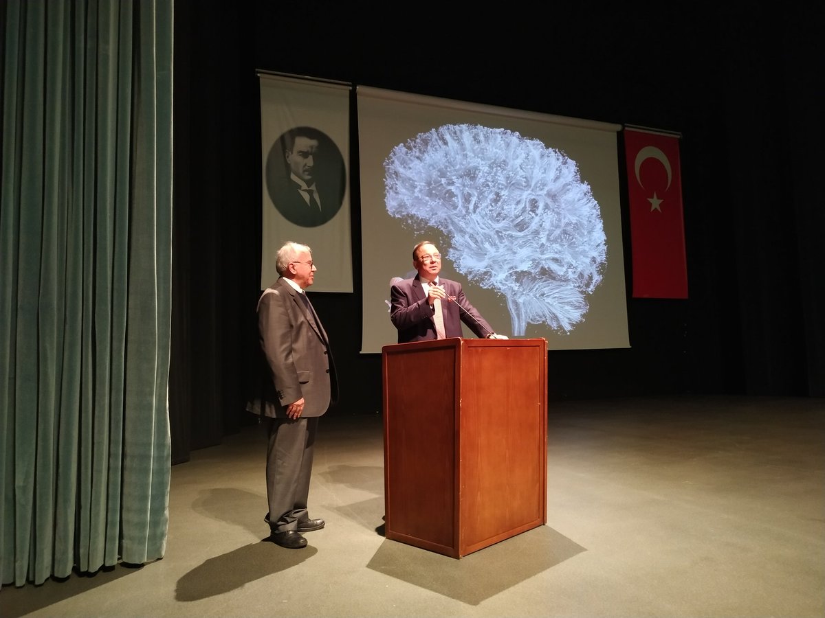 DenizSimsirli's tweet photo. @Tan_ozluce olarak katıldığımız, İnsan Beyin Projesi, Bağlantısallık Matematiği, Yeni Bilim ve 21.yy Kültürüne Etkileri başlıklı ilham veren ve bilimle yeni ufuklar açan seminer için sayın @turkerkilic @TIPBAU  @baubisep teşekkürlerimizi sunarız. https://t.co/Z6TShNSRre