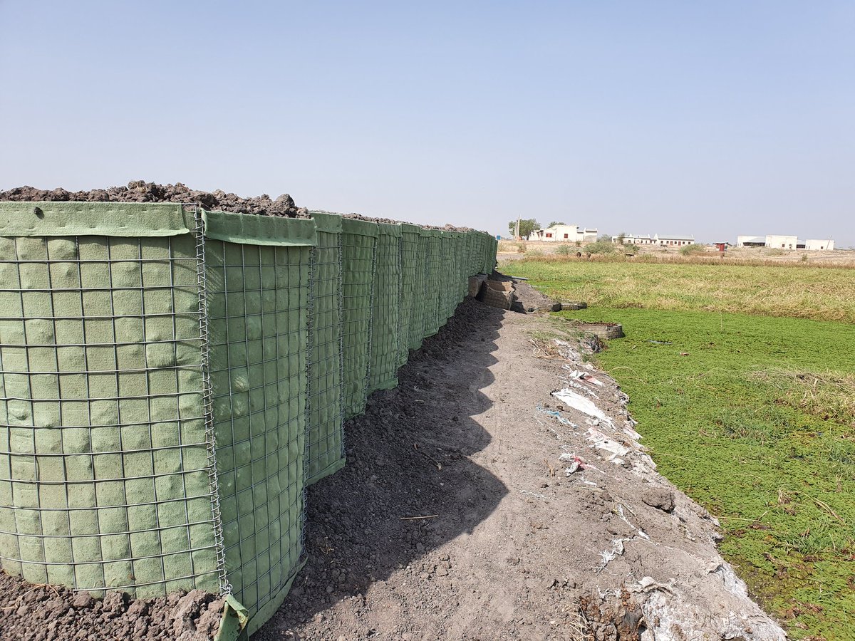 CO_75_Engr_Regt's tweet photo. Op TRENTON. The UKTF completed a comprehensive repair to the river crossing at Kodok, enabling INDBAT to patrol a wider area, helping to create a secure environment for the people of the Upper Nile. @75EngrRegt #unmiss #followthesapper @Proud_Sappers @12_FS_Engr https://t.co/oBTiBIpvWY