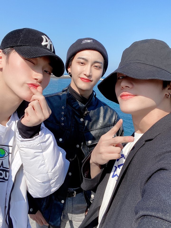 SAN] ☔️ 💐 #ATEEZ #에이티즈 #エイティーズ