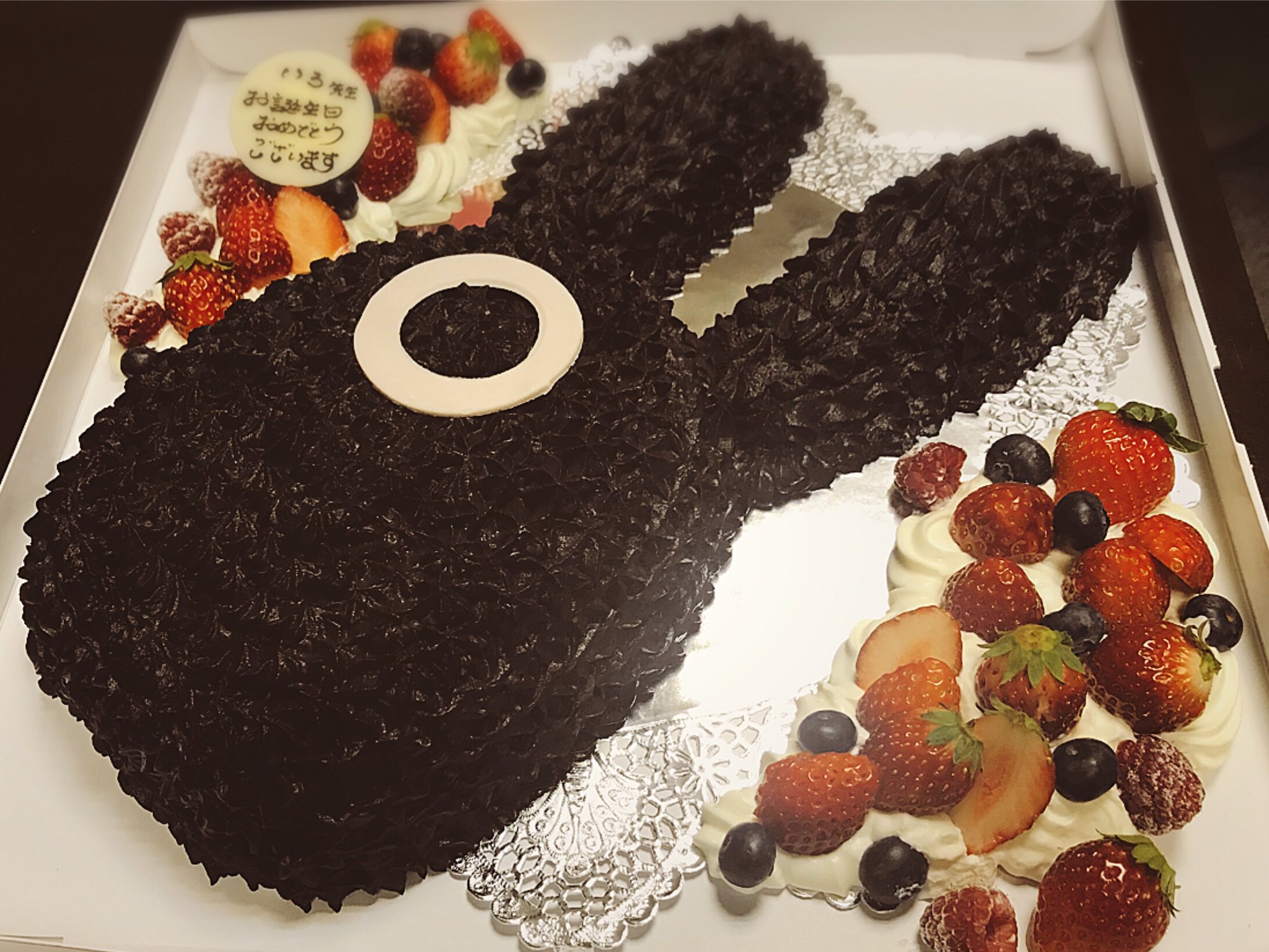 Twitter 上的 地縛少年花子くん 公式 本日は原作のいろ先生のお誕生日でした 黒もっけーき でお祝いしました いろ先生お誕生日おめでとうございます 花子くん 花子くんアニメ T Co Z4l0dalz9i Twitter Twitter 上的 地縛少年花子くん 公式 本日は原作のいろ先生のお誕生日でした 黒もっけーき でお祝いしました いろ先生お誕生日おめでとうございます 花子くん 花子くんアニメ T Co Z4l0dalz9i Twitter