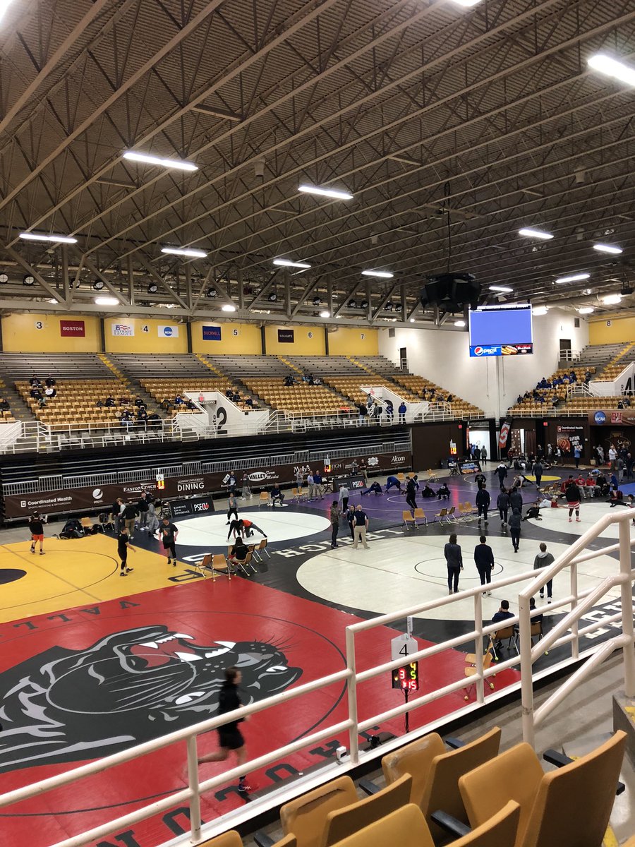 First round of National Preps kicks off at 9 AM. Head to <a href="/FloWrestling/">FloWrestling</a> to watch some of the best wrestling the country has to offer and see our boys chase All-American status #GoCougs