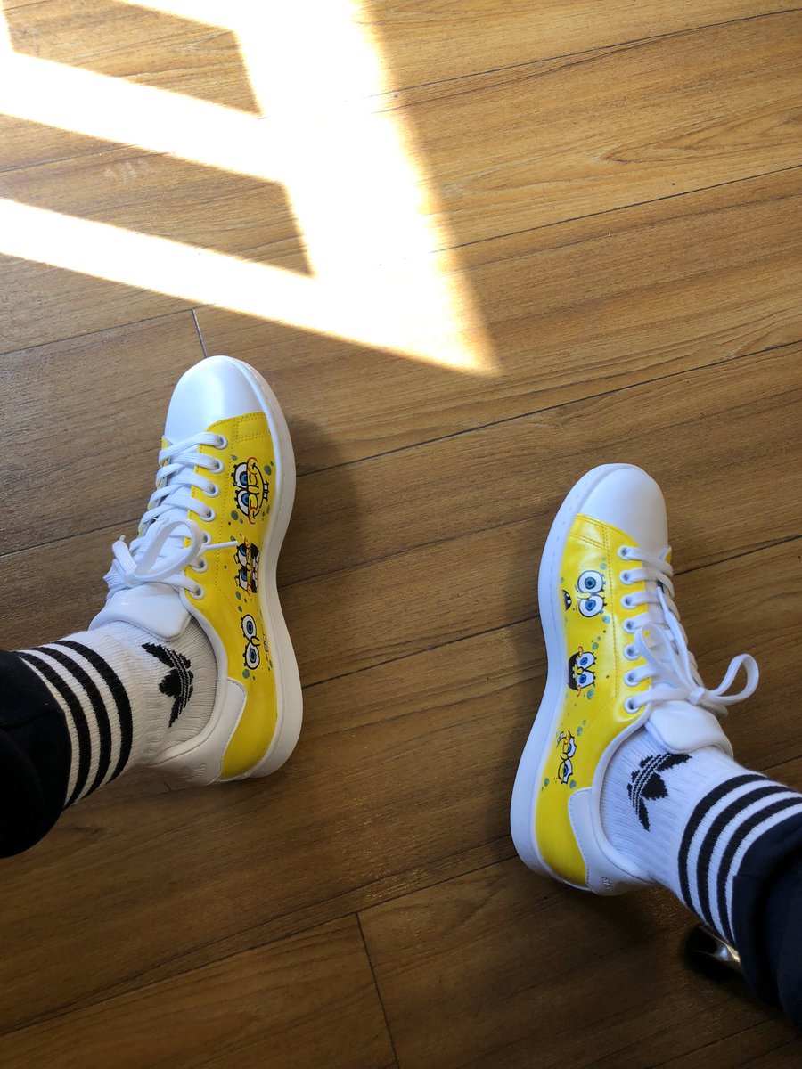 チーズ Edang Stansmith スポンジボブ これが初めて描いたスニーカー Adidas Custompaint Snkrs カスタムペイント スニーカー Sneaker