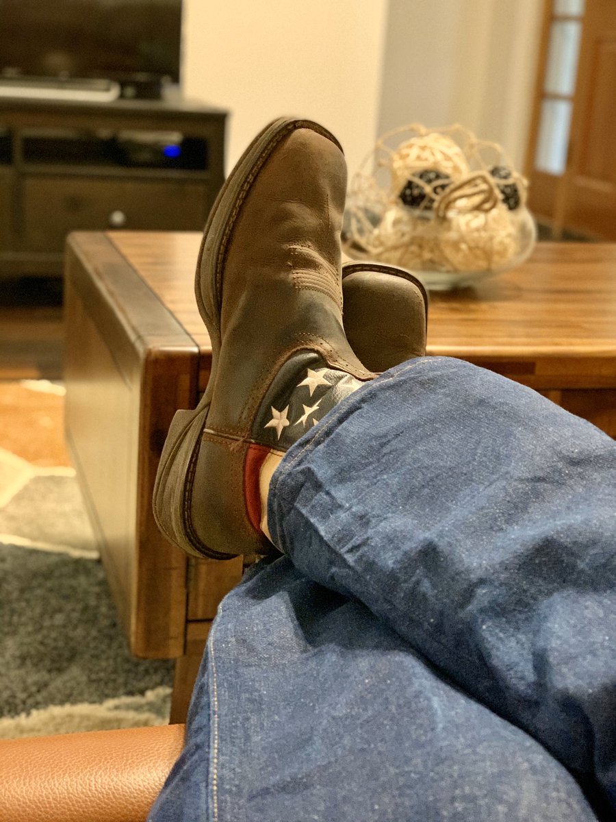 Austin_D_Blake's tweet image. Rocking the boots today to show my support for @SilverSpursRdo and #RodeoDay, a long-standing tradition in Osceola County. #RodeoDayOverPresidentsDay