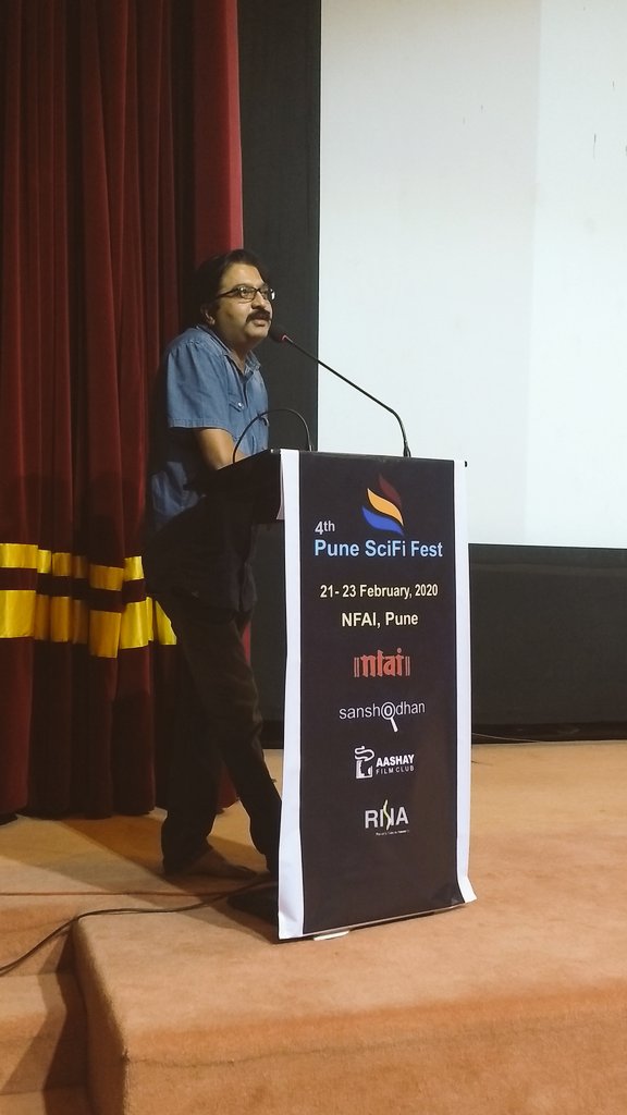 prasadbhgt's tweet photo. Inauguration of 4th Pune SciFi Fest 2020 @puneevents_com @PrakashMagdum @NFAIOfficial @sanshodhanindia
#PuneSciFiFest #PSFF2020 https://t.co/psylx9srki