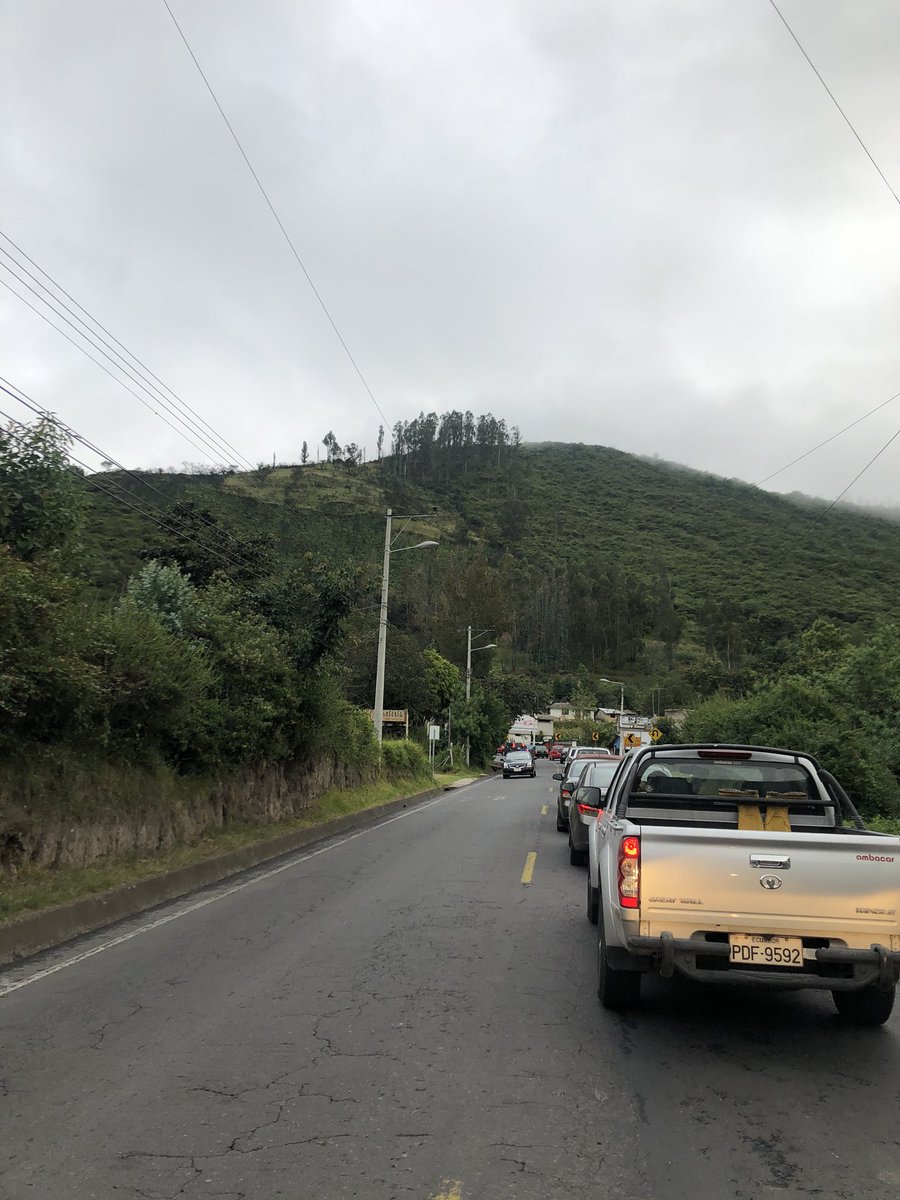 ThoDigitalApe's tweet photo. @PaolaPabonC por valor... El tráfico en la ibtervalles cada vez peor, eliminen el peaje o pongan obligatorio el TAG para pasar sin estás filas https://t.co/AITjc1kmOq