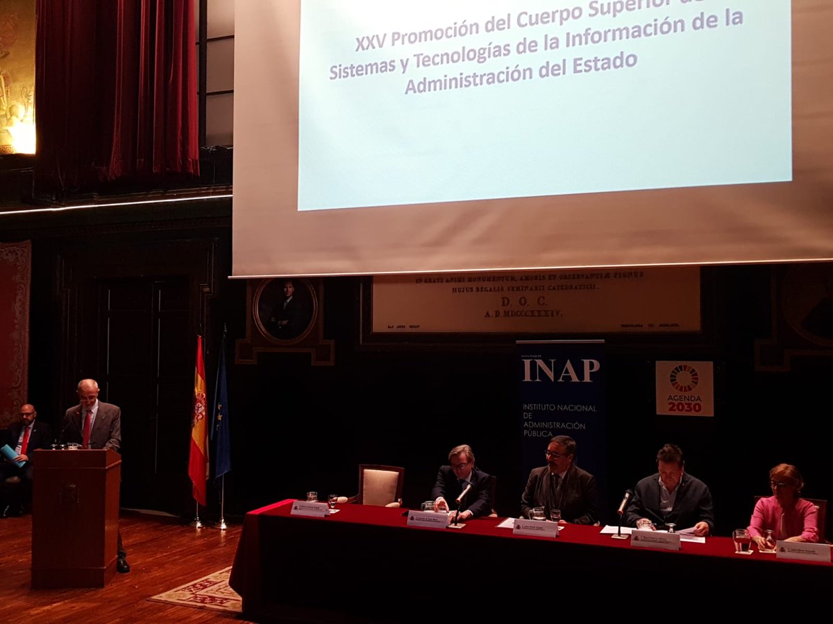 INAP_ES's tweet photo. Clausura del curso selectivo y entrega de títulos de la XXV Promoción del Cuerpo Superior de Sistemas y Tecnologías de la Información de la Administración del Estado #CSSTIC https://t.co/GE651z7lP3