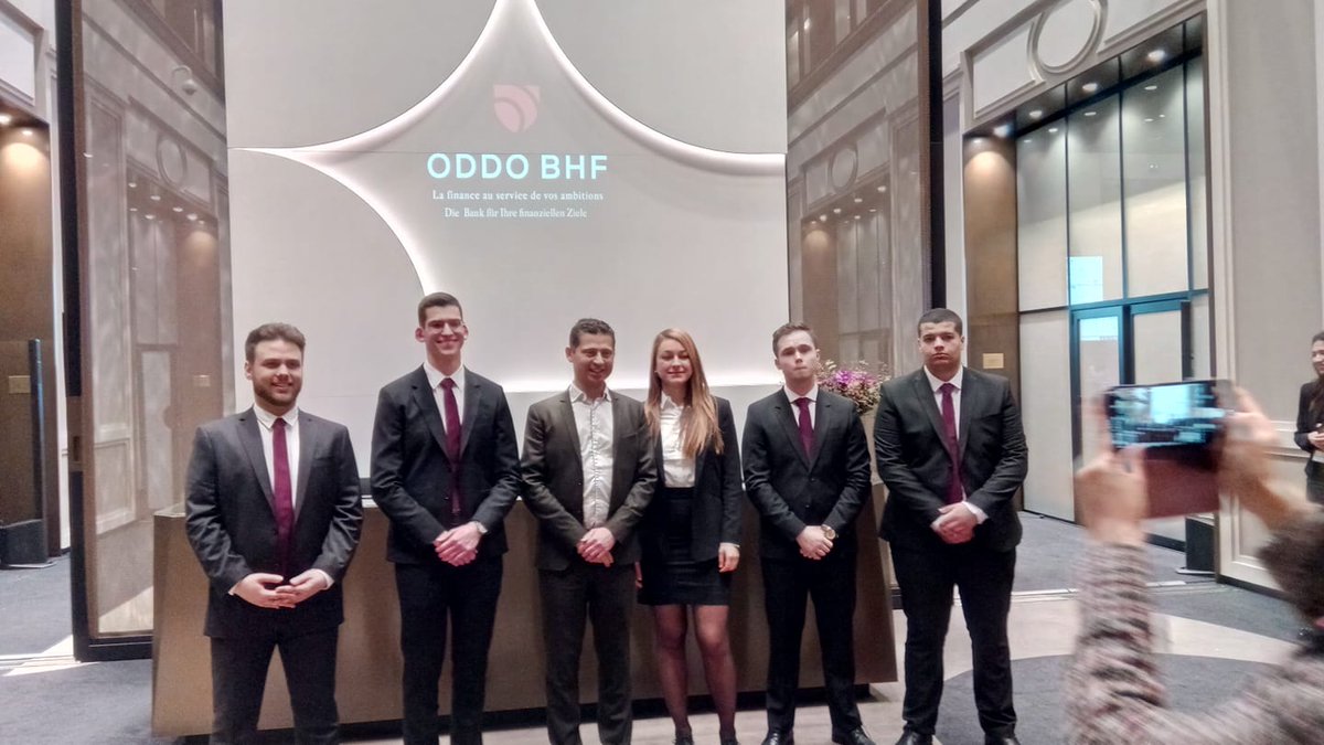Nouvelle victoire pour les étudiants du Master AFI #FFBC <a href="/univ_lille/">Université de Lille</a> lors de la finale nationale organisée par <a href="/ResearChallenge/">CFA Challenge</a>
