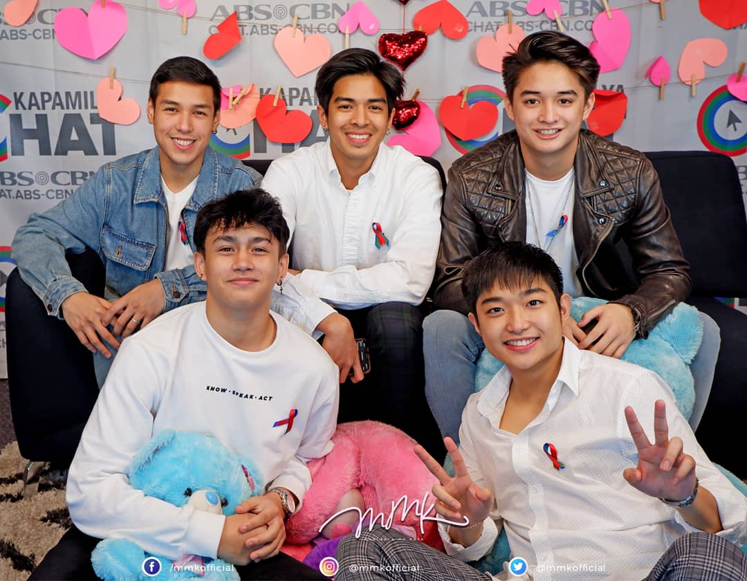 MMKOfficial's tweet photo. Promo Day with the boys of #MMKYouCheerMeUp BUKAS NA, pagkatapos ng The Voice Teens S2! #MMK2020 #KapamilyaShareNa #RSBScriptedFormat https://t.co/I7sQB8ovPP