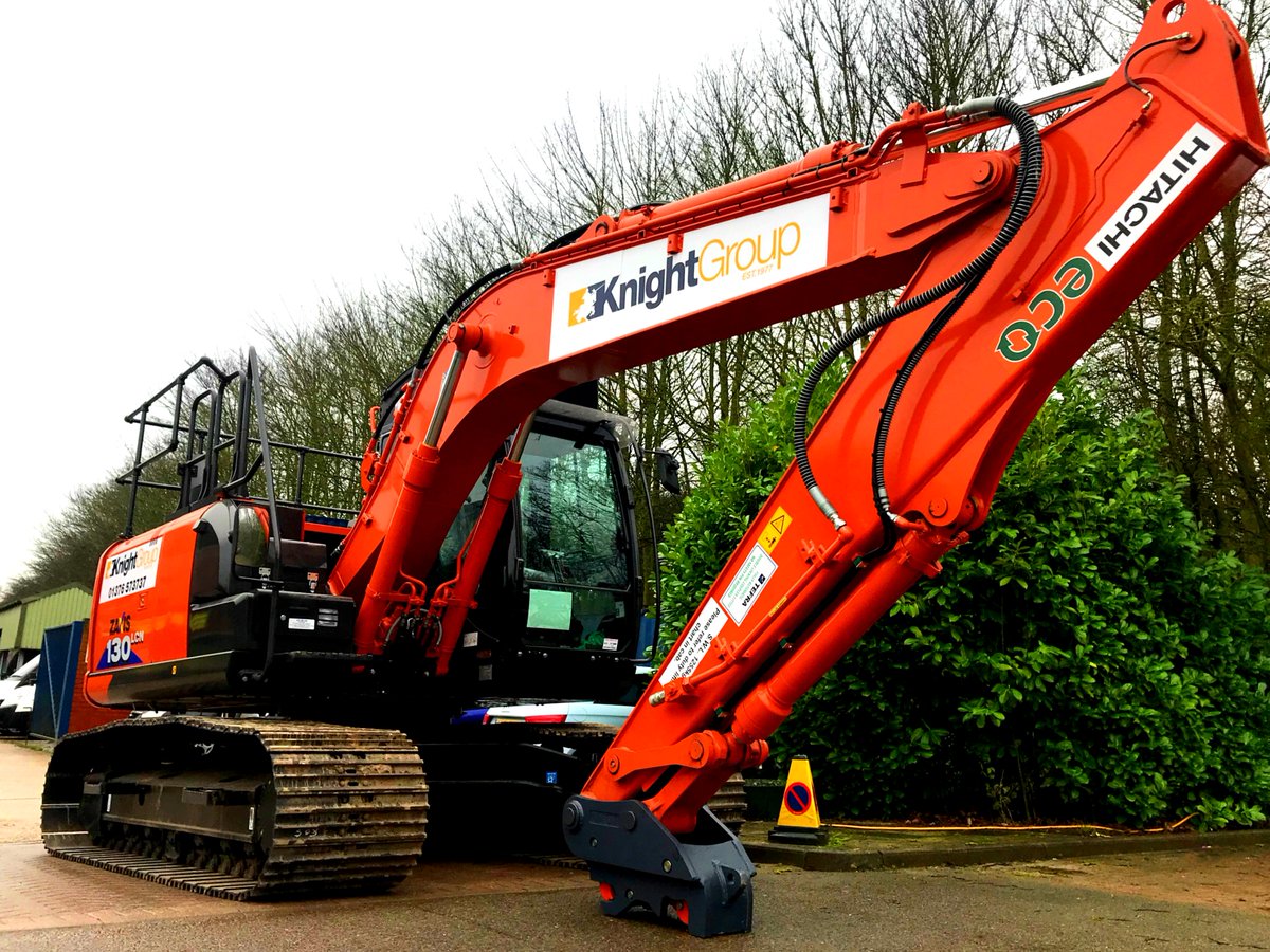 KnightGroup77's tweet photo. We recently added to our extensive plant fleet with the purchase of 4 @hitachi_uk ZX130-6 and 1 ZX210-6. Hitachi design these machines to work reliably all day long without interruptions or complications and gives us a high level of performance on a wide range of applications. https://t.co/IWYOLOzVWY