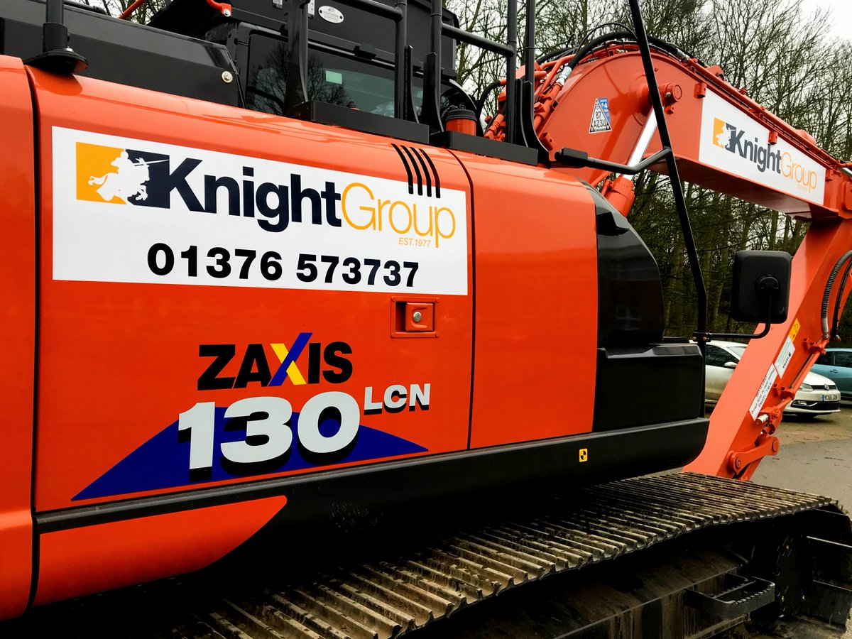 KnightGroup77's tweet photo. We recently added to our extensive plant fleet with the purchase of 4 @hitachi_uk ZX130-6 and 1 ZX210-6. Hitachi design these machines to work reliably all day long without interruptions or complications and gives us a high level of performance on a wide range of applications. https://t.co/IWYOLOzVWY