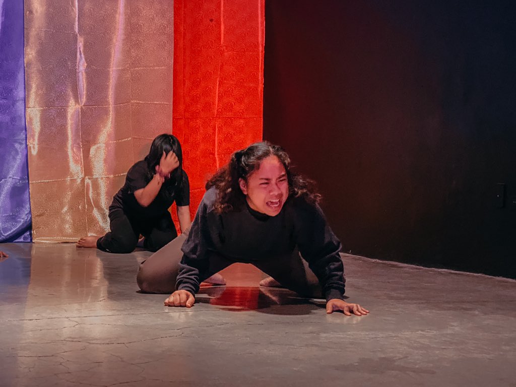 PunlaanOfficial's tweet photo. SA LIKOD NG TABING: Makalipas ang apat na taon ay muling magbubukas ang tabing. Balikan natin ang mga kaganapan sa ikaapat araw ng pagtatanghal ng dulang #INOG. 

#INOG2020 https://t.co/6Jq1Da44Wu