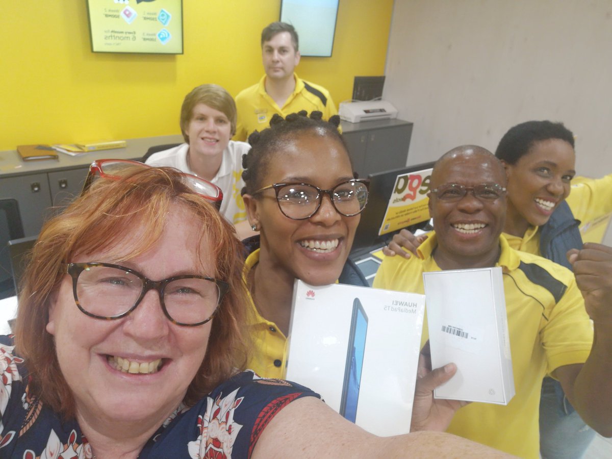 maggiev's tweet photo. Finally, after 6 weeks, and speaking to 43 people, I have my upgrade from the Northridge mall #mtn team #mtnfail thanx Portia @motsilisimohaso https://t.co/i1FfvDr6Y2