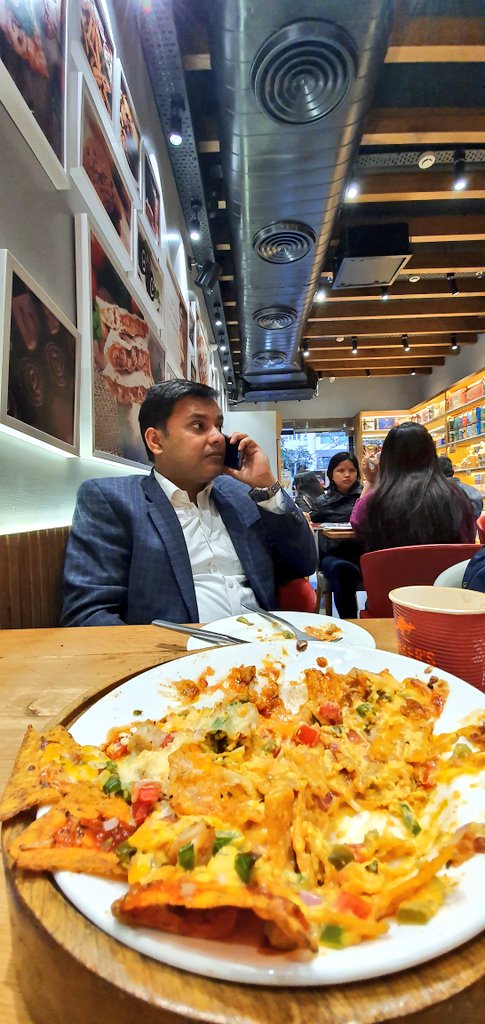 szarita's tweet photo. When @AIPCEastZone sits for a review meeting of 13 States definitely food has to be involved.Our ROO @arnab_dey1 on calls  connecting with state units &amp; plans for a hectic travel schedule to re energise the organization in the east zone.@RahulGandhi
 @ProfCong @ShashiTharoor https://t.co/fd1zRikew5