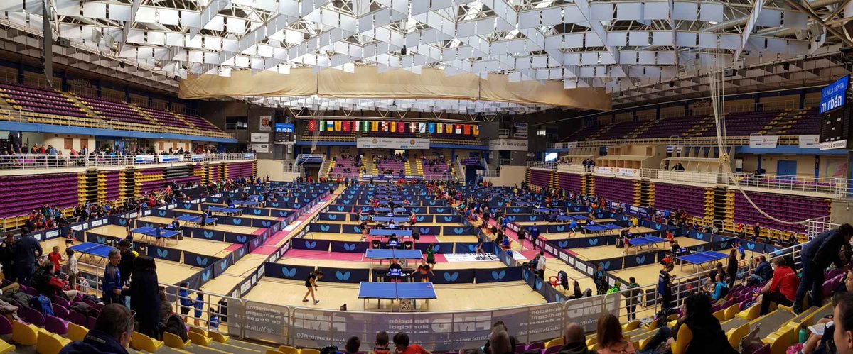 VSport_'s tweet photo. Hoy ha dado comienzo uno de los campeonatos más emocionantes de España. El Torneo Estatal, donde los mejores jugadores de cada categoría se dan cita en Valladolid.
Mucha suerte a todos los jugadores

#Vsport #tenisdemesa #tabletennis #shoponline #tiendaonline #Estatal2020 https://t.co/TqdDhpBz1x