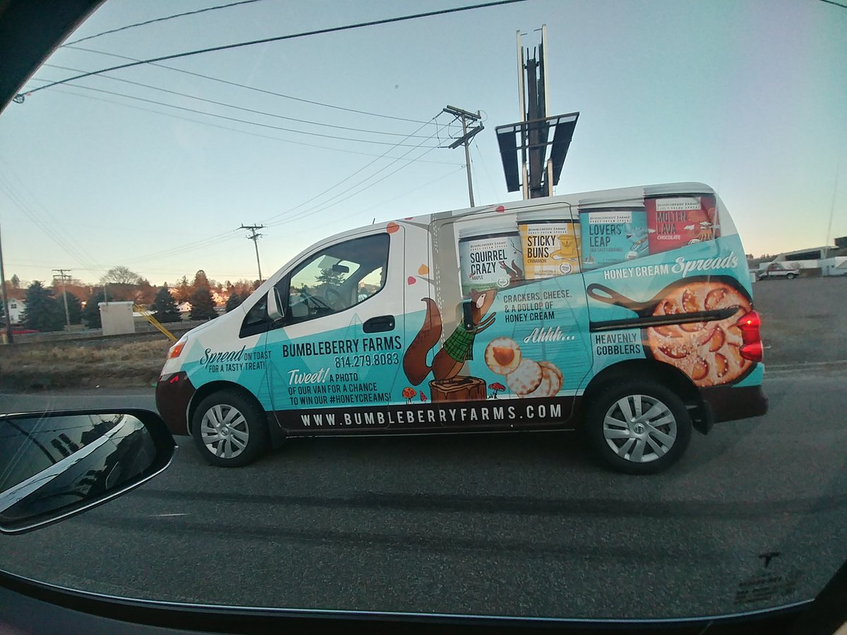 ScottEBrant's tweet image. Caught a glimpse of this tasty van! #honeycreams