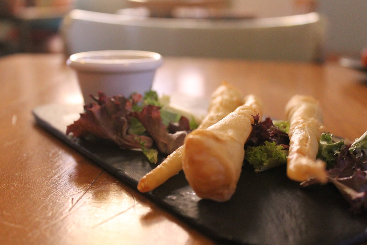 Karpanta_Rest's tweet photo. ¿Trompetas de langostinos para acabar la semana? 😍 https://t.co/R3f6opAtpJ