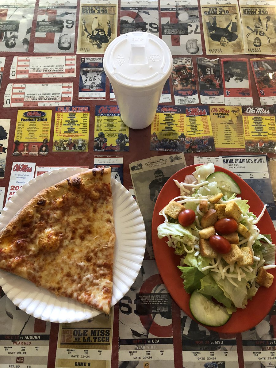 6Tubbs's tweet image. Friday lunch combo slice of pizza, side salad and drink or 2 slices and a drink! Be good to yourself!