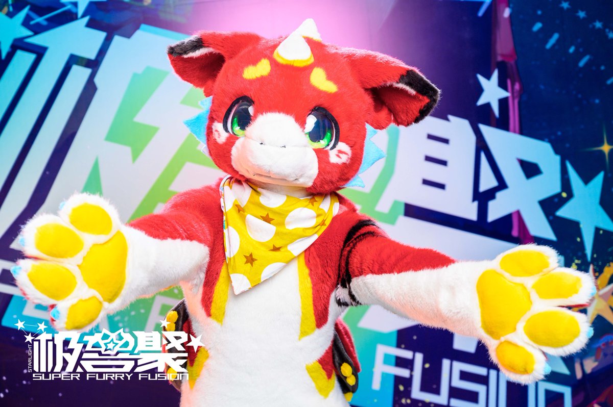 furrychina's tweet photo. #FursuitFriday #SFF2019 #SFF
ムルムルのセット、いただきます～～～ https://t.co/yFej2O8d2B