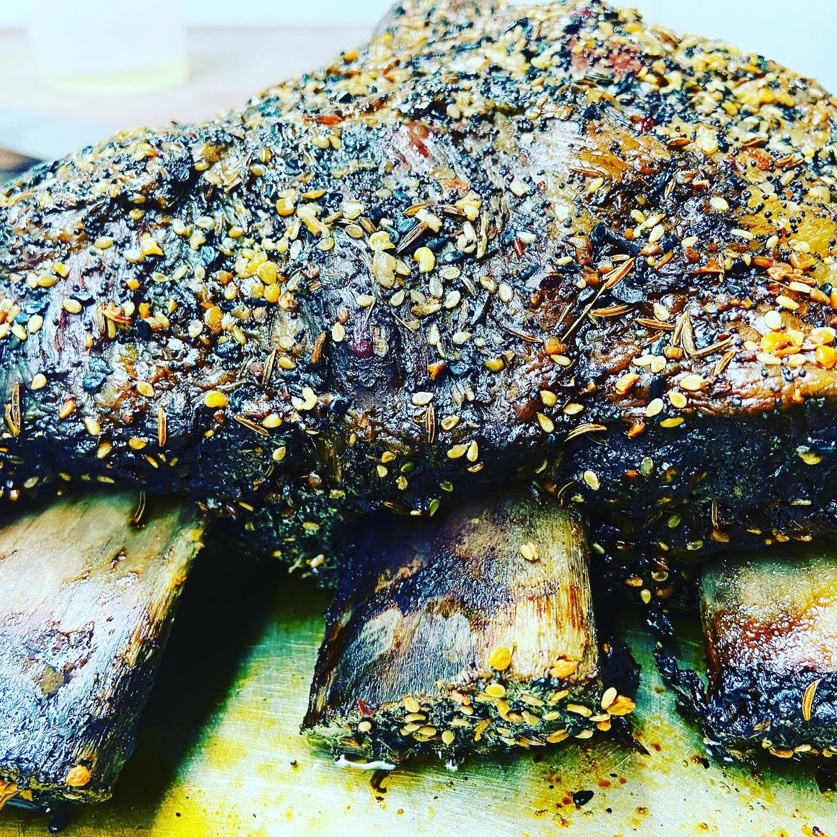 BbqMacona's tweet photo. Barney Rubble came thru on a Friday 👋 Beef plate ribs 🍖 🔥 #macona #maconavibes #whyilovecollingswood #notyourtypicalbbq #beefribs #brontosaurusrib https://t.co/1NGXZkSsCX