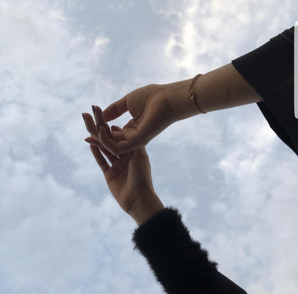 ּمُۭــڕهَــڣـَـۃ٠💛 tweet media