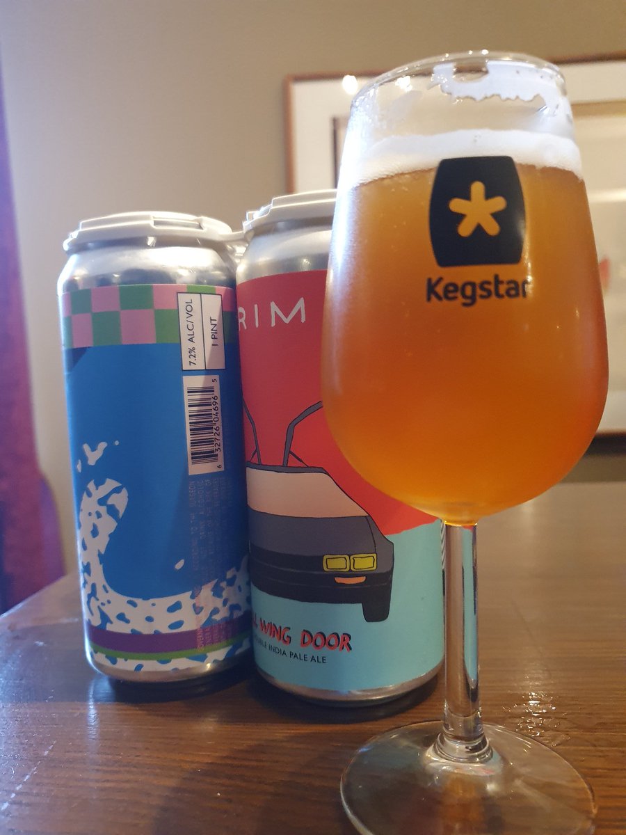 Beerwithfeather's tweet photo. Ten minutes of arriving into Manchester I've found my way into a pub and bought myself 4 cans for takeaway. And having a third of @GrimmAles #magneticcompass https://t.co/x5aZ1E3MZs