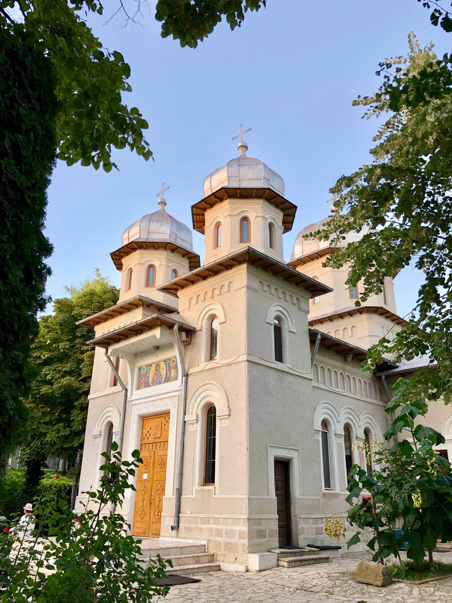 ConsulatulRus's tweet photo. 📸 Консульский округ в объективе / Circumscripția consulară prin lentilă
#Дервент / #Dervent

Монастырь Томисской архиепископии Дервент (уезд Констанца) / Mănăstirea Arhiepiscopiei Tomisului din Dervent (județul Constanța)

@MID_RF 

Фото: Danis Khusnutdinov https://t.co/1al0xUmeMy