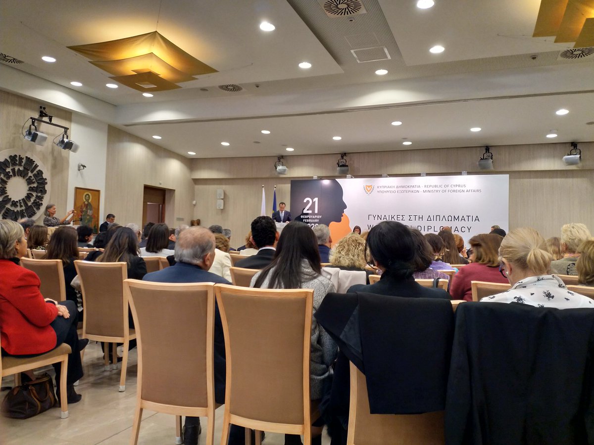 Inspirational speeches &amp; discussion continues at the #Cyprus Presidential Pallace on "Women in Diplomacy" thanks to the initiative of CY's FM <a href="/Christodulides/">NikosChristodoulides</a> &amp; <a href="/CyprusMFA/">Cyprus MFA</a> w/ special guest <a href="/FedericaMog/">Federica Mogherini</a> - #WiDCY #GenderEquality