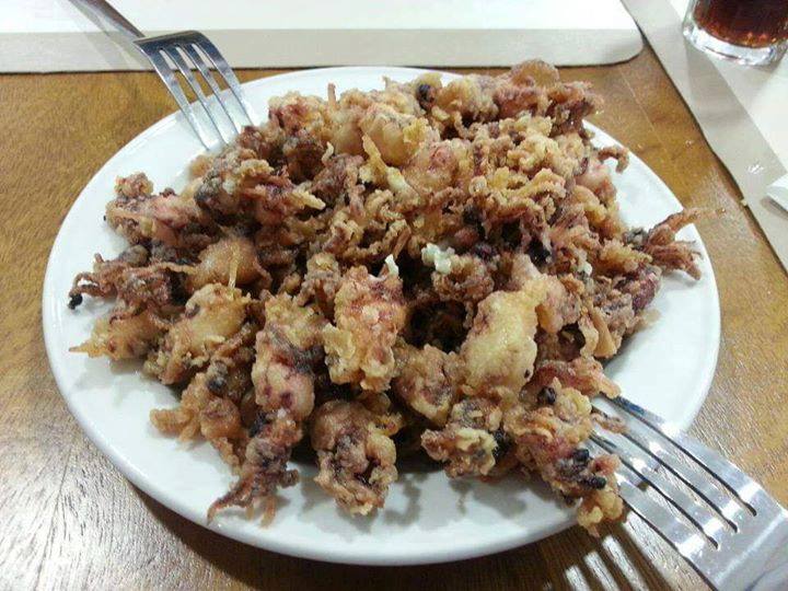 BosmedianoLPA's tweet photo. ¿Pinchas tú o pincho yo? #picoteo en #ÑoñoBosmediano #CCLasArenas Que sí!!! que está muy rico, pero hay que compartir 😉
#Saliracomer #Restaurante #Tapas #Enyesque #Raciones #LasPalmasdeGC https://t.co/baMjYblEZ0