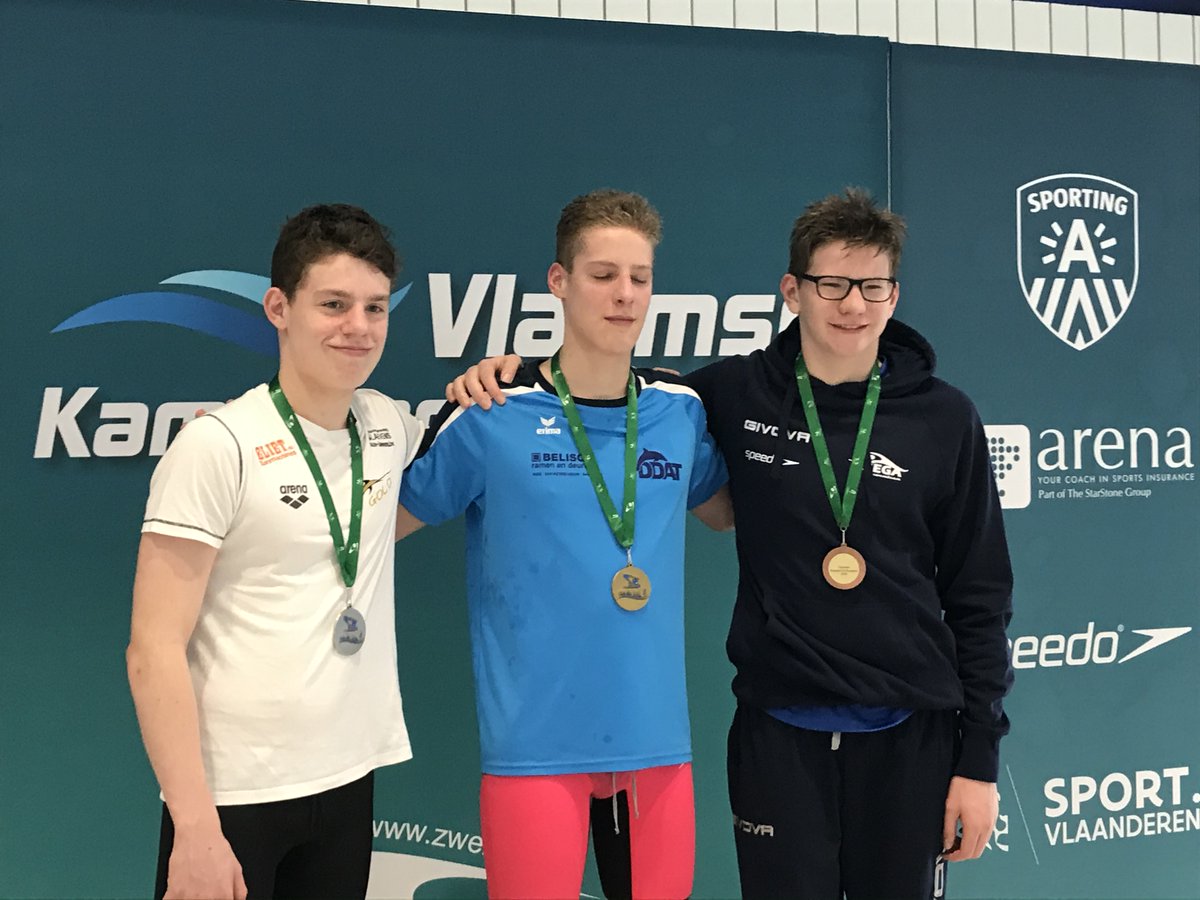 Goede start op de eerste dag van het Vlaams Kampioenschap te Antwerpen. Een zilveren medaille voor Fernando Dehaudt. Straks nog finales voor Fernando, Bjarne, Lente, Alexine, Tore, Malou, Luna en de aflossing. Proficiat en veel succes! #VK20 #GoGold #Zwevegem #Menen