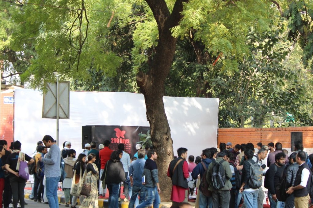 On the occasion marking 200 days of Kashmir Blockade, a protest was organised by Youth Alliance for Peace and other partner civil society organisations on the 20th of February, 2020 from 2:00-5:00 pm at Jantar Mantar.
facebook.com/YouthAlliance4…