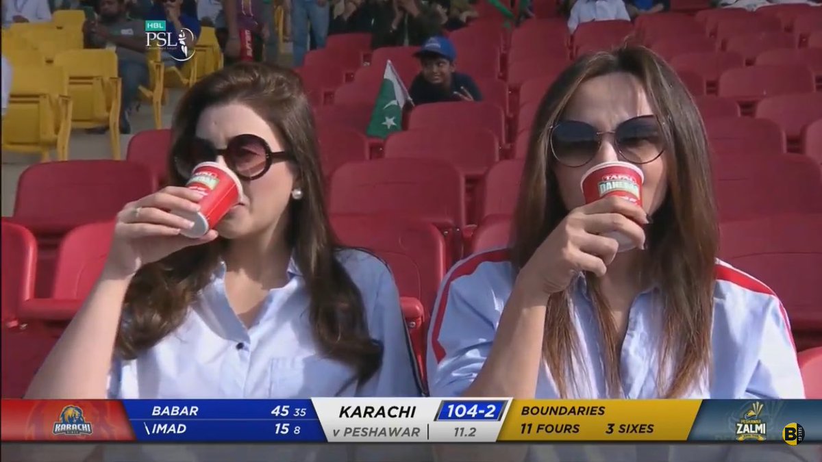 Babarviews's tweet photo. i Support camera man in this season #KKvPZ
#PSLV #PSL5ComesHome
#PSLPakistan #PSL2020 https://t.co/IlsRL7xHFp
