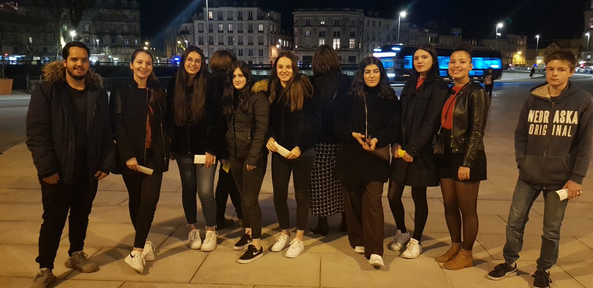 Spectacle "Nos solitudes" au théâtre de Bayonne le mercredi 19 février 2020 pour des élèves de 1ère Bac Pro Gestion Administration
#scènenationalesudaquitaine