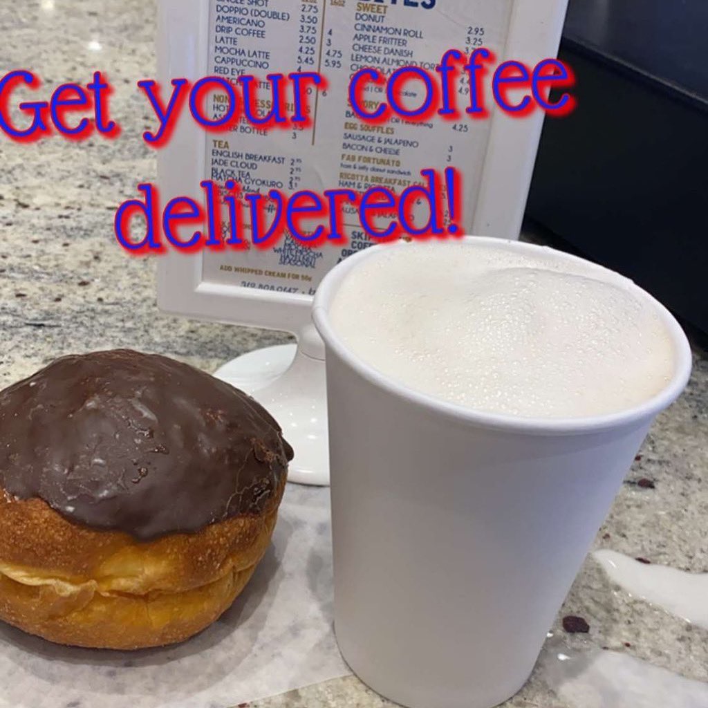 ChicagoCurbside's tweet photo. 🥤🥤🥤🥤🥤#LavAzzaChicago #ChicagoDrinks #ChicagoCoffee #ChicagoCoffeeShops #EspressoMePlease #rishitea https://t.co/lwc9Fkd2Zu