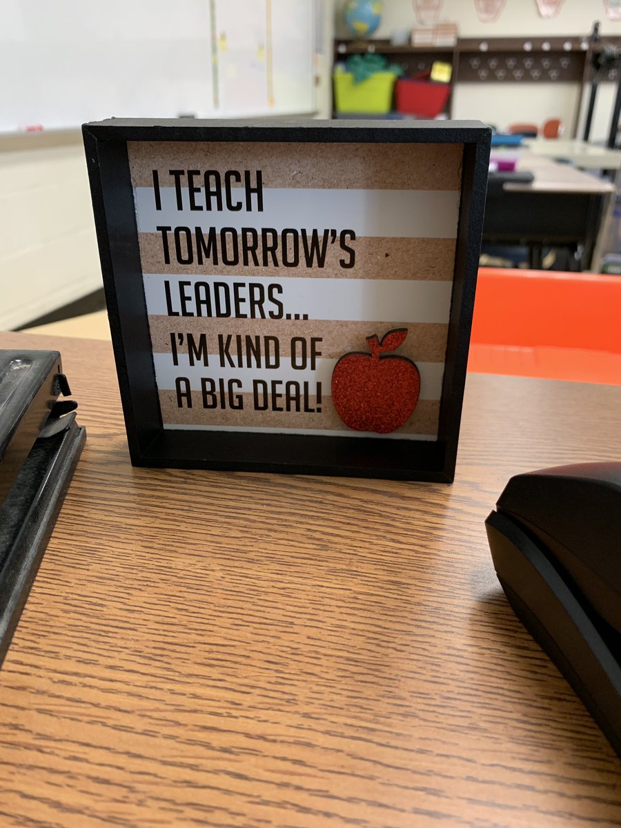 MissParsons_'s tweet photo. Love this gift from one of my students! https://t.co/BRxAPQtrrs