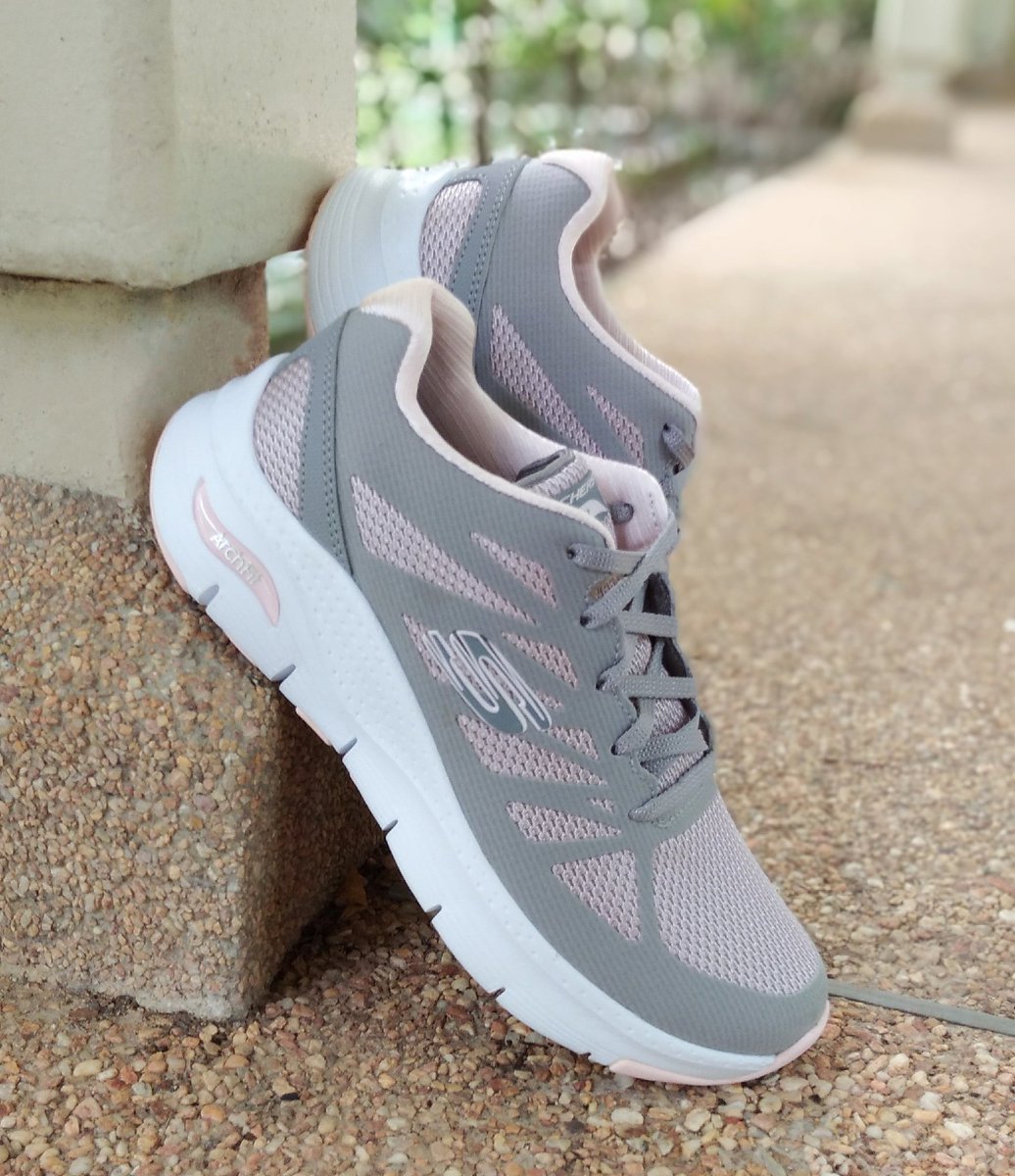 skechers arch fit vivid memory