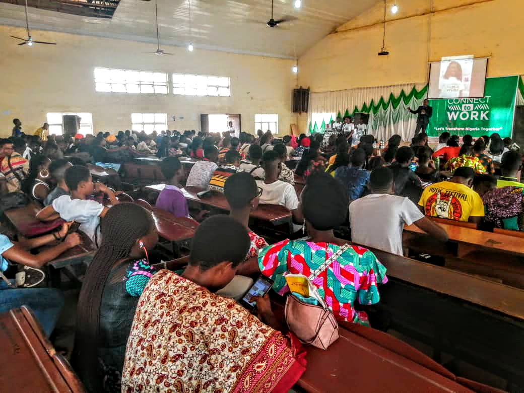 CorpFarmers_int's tweet photo. From Jigawa, to Ibadan, and now Ondo State. @cellulantNG is playing an immense role in Agricultural market place for students. #ConnectToWorkOSUTECH @Cellulant
@BolajiAkinboro @basamta https://t.co/D3Vf5PCAhD