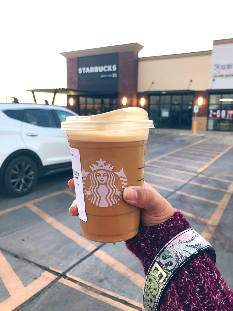 Julia_7_Madrid's tweet photo. Start off your day the Starbucks way! 
#starbucks #keepmeawake #nitrocoldbrew #goodmorning https://t.co/j7A0joRMk5