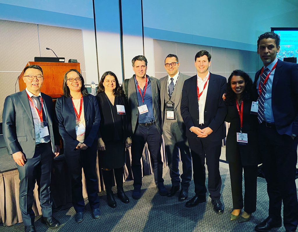 AmeerEHassan's tweet photo. Great debates on pushing the envelope on endovascular treatment at #ISC2020 with brilliant and talented colleagues from around the world 🌎 🌍 #GOTFV #GTFVO #leavenoLVObehind #AHA #ASA #strokeistreatable https://t.co/8Chd1R4MPZ