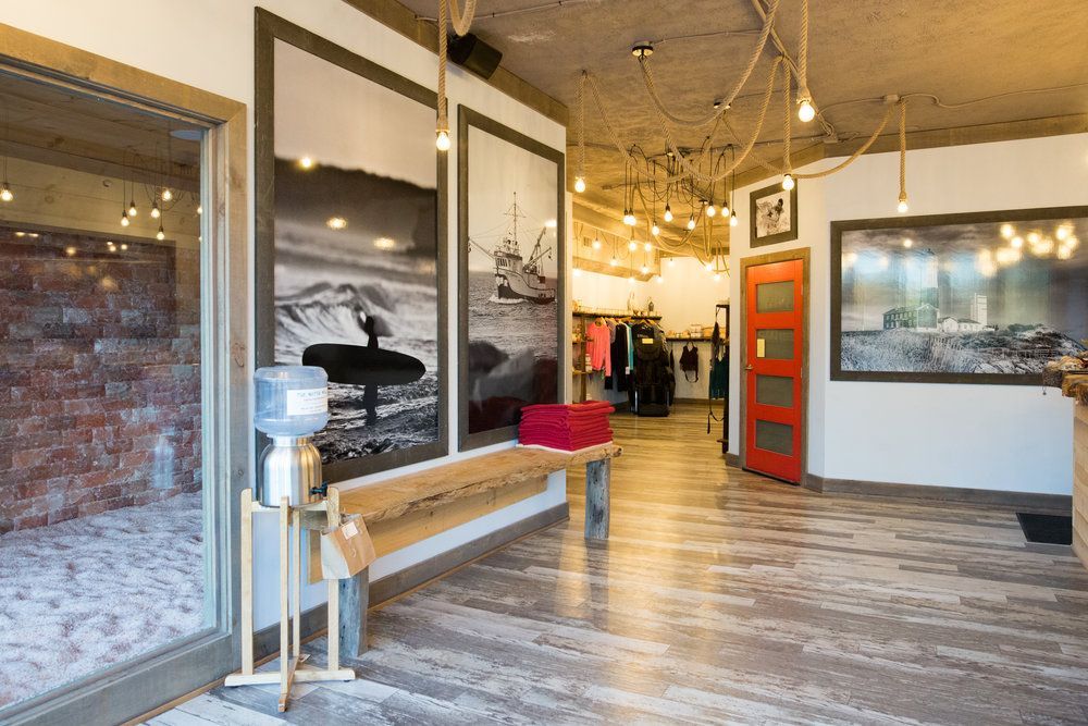 ReikoDesign's tweet photo. Salt caves this weekend, anyone? https://t.co/VZu2gGZySM  #selfcare #saltrooms #breatheasy  #montauk #nyc https://t.co/RHdyvuarlD