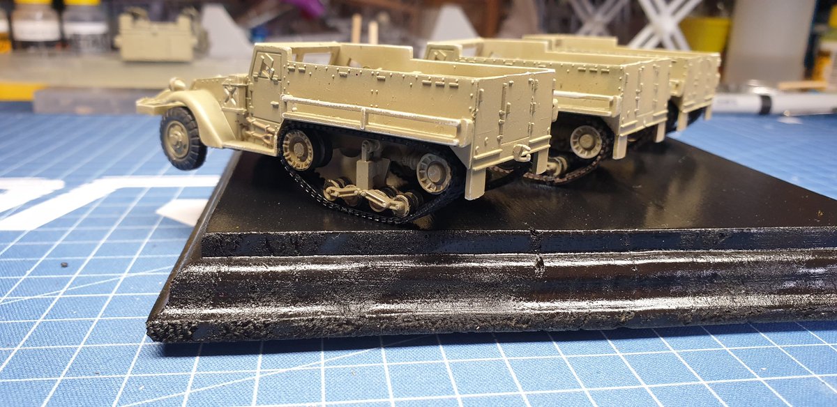 Plastic_Alchem's tweet photo. 7 done, just another 3 to go.
#scalemodelworld #scalemodelling #scalemodellingweekly #scalemodel #plasticmodel #172scale #plasticmodelworld #plasmo #modelcraft #airbrush #modelismo #modelismoestático #scalemodelworld #scalemodelling #miniaturas #miniatures #ww2 https://t.co/5gDKIZWee5