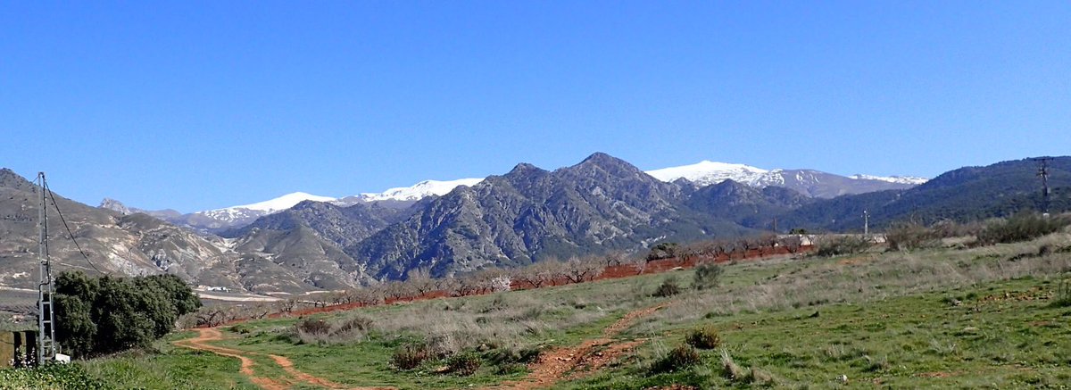 MtnHols's tweet photo. The end of a lovely few days walking in the foothills of the Sierra Nevada. https://t.co/5RgkZtH0sC