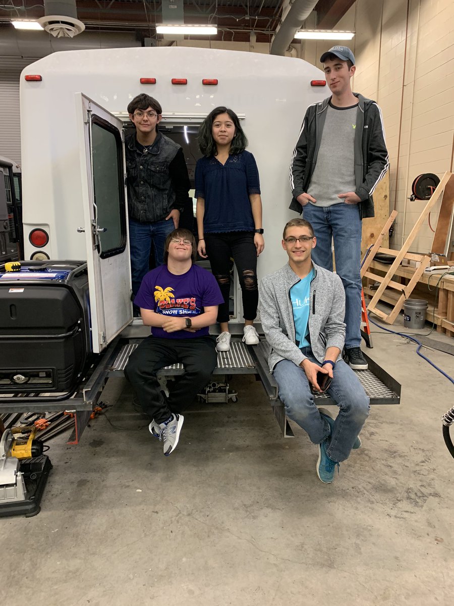 Our engineering students working with Blake from Blake’s Snowcones on his new snowcone truck @DentonATC <a href="/ATCPLTW/">ATCPLTW</a>