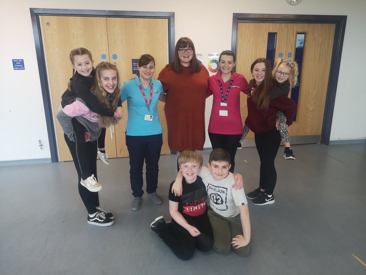 Bethjagger2's tweet photo. Having a blast filming our physiotherapy triage information videos today! What a fantastic bunch of kids. 😊
@ClinicalFutures
 @ABUHBPT @lljleach @MagsManton @LauraPopsPhilly @alexthomas1610 @sarahro91417996 @SamHBooth @NHSuk #paediatricphysio #upstreaming #triage #physiotherapy https://t.co/FsRY4ExXTp