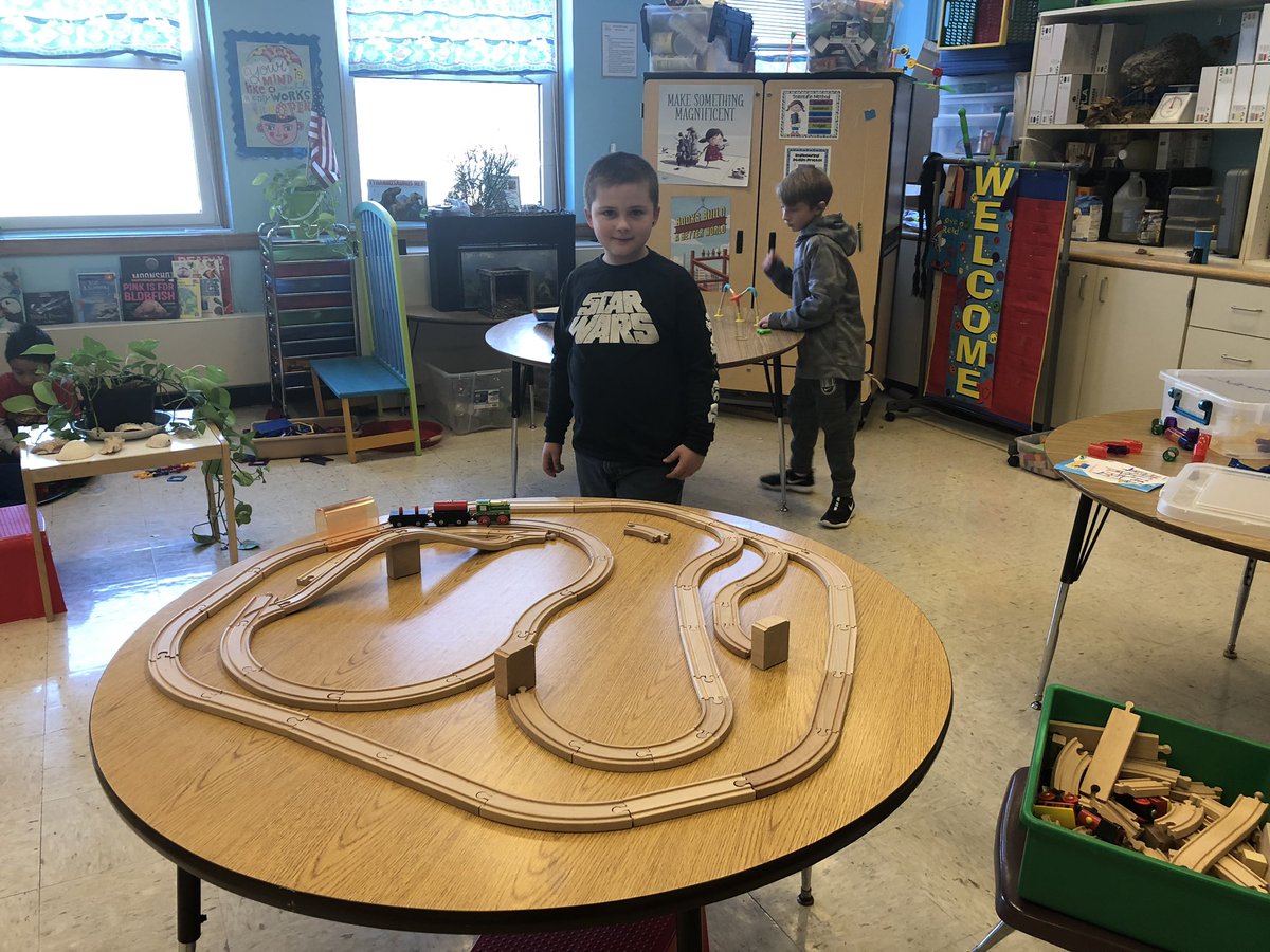 2nd grader at GQES during free explore. <a href="/fanninmt/">FDES-AP</a> <a href="/write2bliterate/">Joanie Hovatter</a>  <a href="/LmntereRead/">Teresa M. Cave</a> @gqeswps