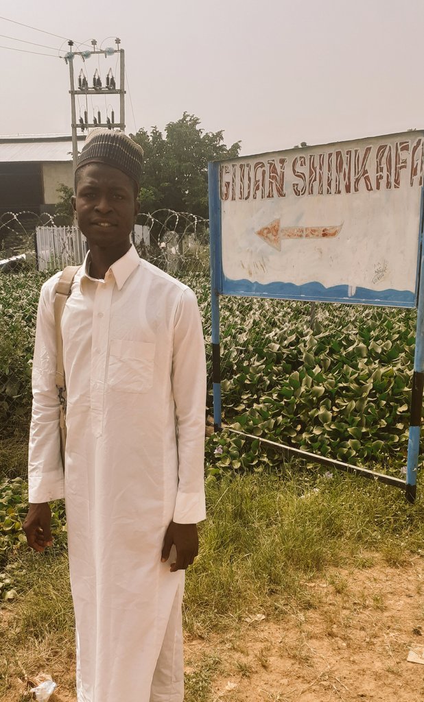 jerrytobi's tweet photo. I am a farmer 
I am called "Agbe" in my mother's language.

Who are you?
And what is that in your mother's language 
#motherlanguage 
#stopbullying 
#JummaMubarak 
#uncief https://t.co/FnaT3CnUs4