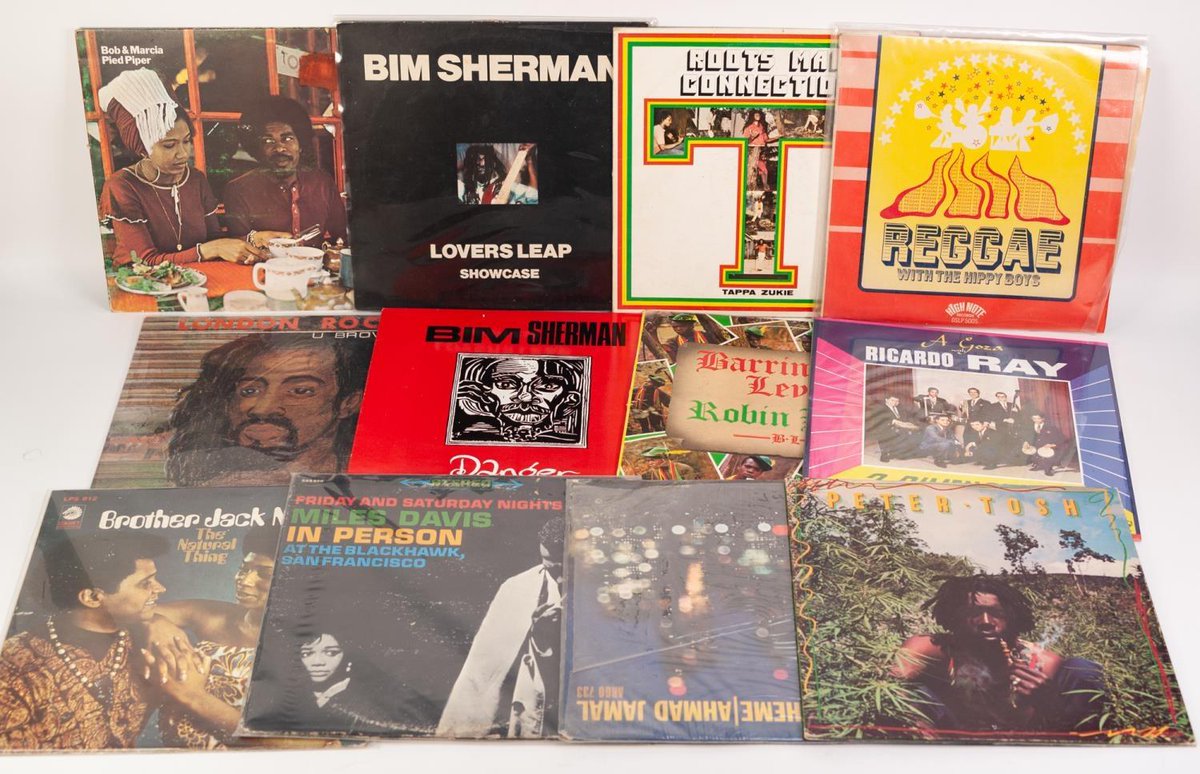 CapesDunn's tweet photo. Our Collectors Auction on Tues 25th Feb now LIVE!!!

View on 
@easyliveauction through our website below!!

Don't miss out on some great collectables to included CDS, vinyl, amazing collection of posters, coins, guitars and much more!!

https://t.co/G0KWdDwiZW https://t.co/Azyr59reVI