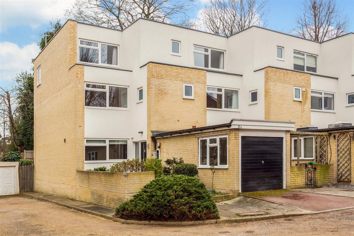 Fuller_Gilbert's tweet photo. Very excited to say we have #exchangedcontracts on this property recently.. if you are interested in #buying or #selling something similar then we can help! #independentestateagents #property #SWLondon #Wimbledon #RaynesPark https://t.co/5sNcrvtG3k
