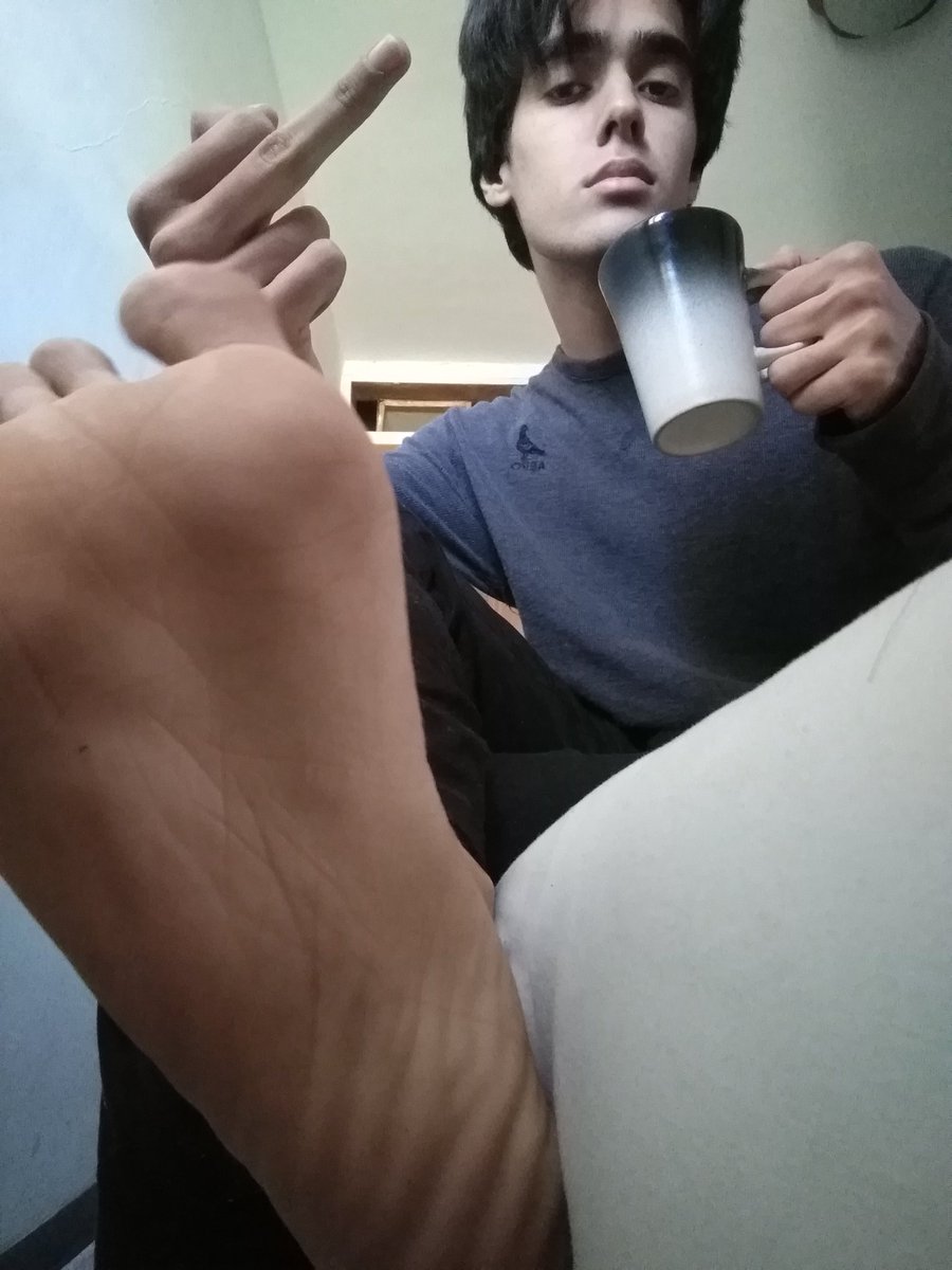 FinDGioRey's tweet photo. Suck my foot while i drink my morning coffee ☕.

#finD #cashmaster #alphamale #footslave #paypig #straightalpha #walletdrain
@Weakcashcunt @MASTER_UPDATES @RTslavenext @RT2AUL @RTtruealpha Findom https://t.co/n9JrGGXOUT