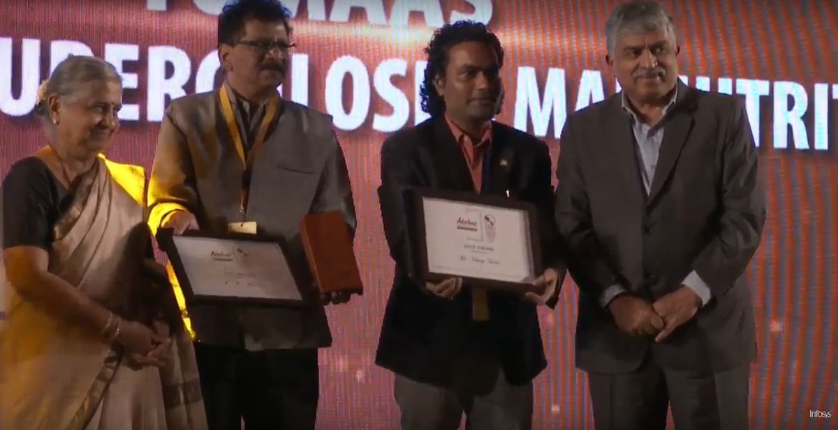 Nanobios_Lab's tweet photo. Congratulations to Dr. Vinay Saini, for winning the prestigious Aarohan Social Innovation Award for 2019 from Infosys Foundation, the philanthropic and CSR arm of Infosys. A very proud moment for NanoBios Lab.
#NanobiosLab #BSBE #IITBOMBAY #Innovation #tuberculosis https://t.co/Hsbp0A9nS3